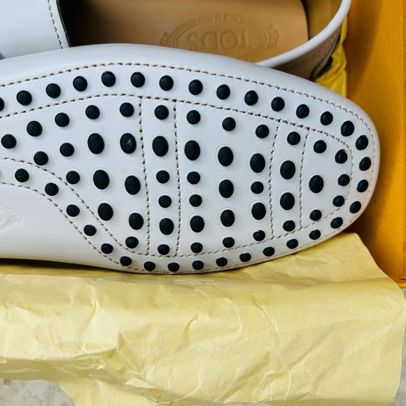 TODs Gommino Loafers BNIB - Picture 9 of 16